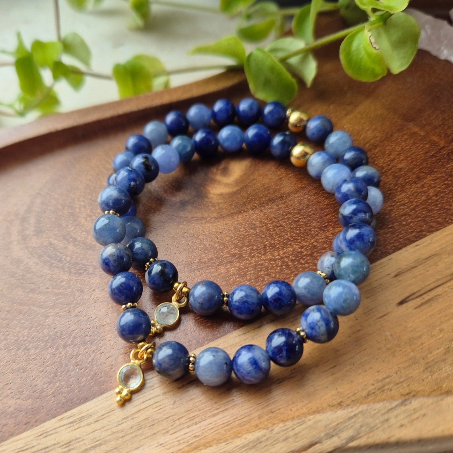 INDRE VISDOM armbånd Sodalite, Aquamarine - bergamott DESIGN