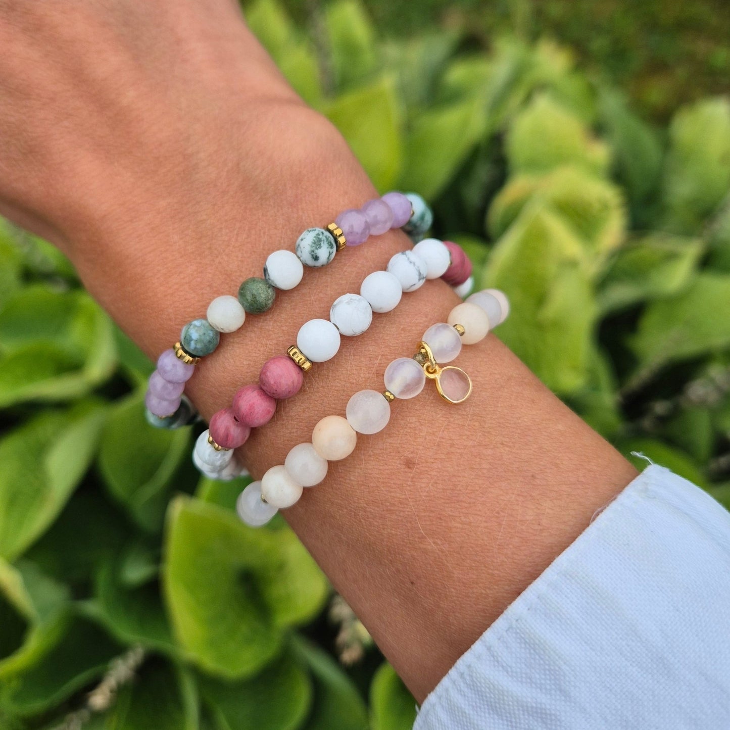 SOLGLØD armbånd Peach Aventurine, White Agate, Rose Quartz - bergamott DESIGN