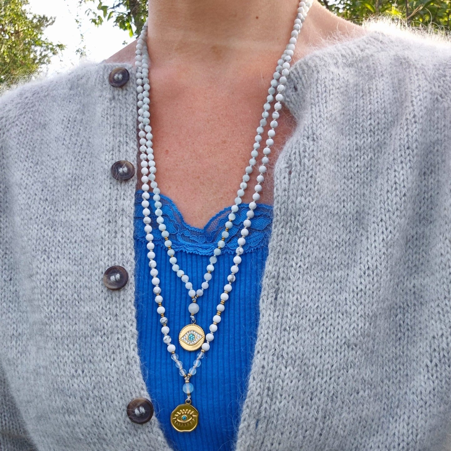 TILSTEDEVÆRENDE BALANSE Petite mala Howlite, Opalite - bergamott DESIGN
