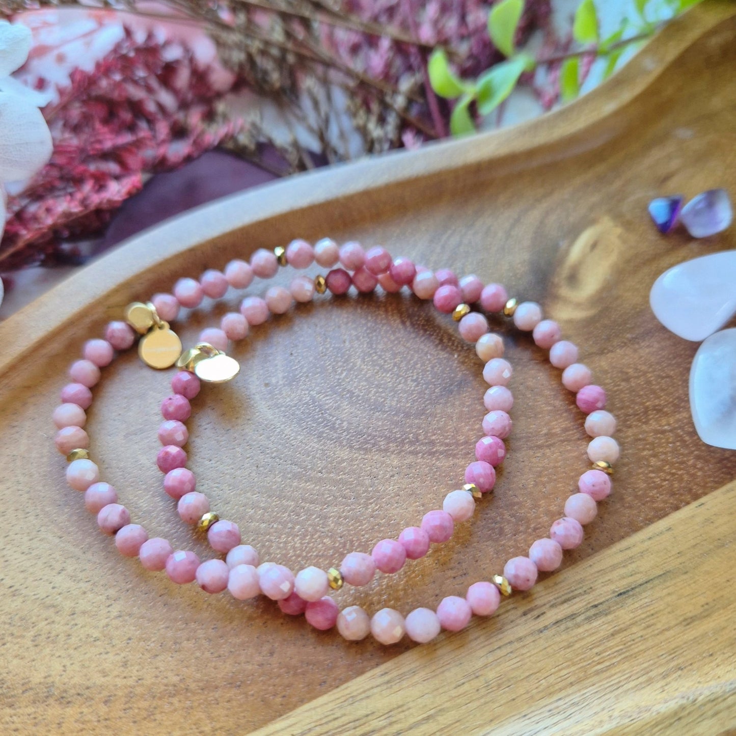 TRYGG KJÆRLIGHET Petite armbånd • Kjærlighet • Selvfølelse • Indre ro - bergamott DESIGN