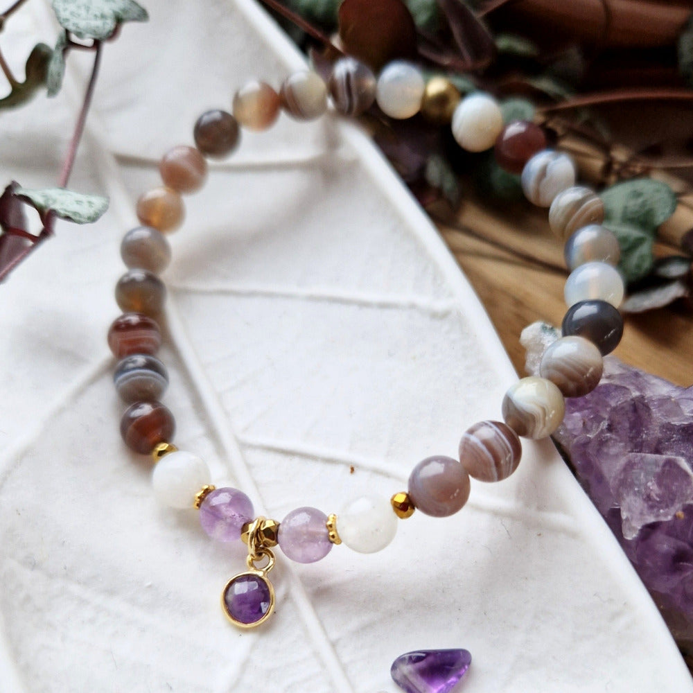 ENLIGHTENMENT armbånd Botswana Agate, Amethyst, Moonstone - bergamott DESIGN