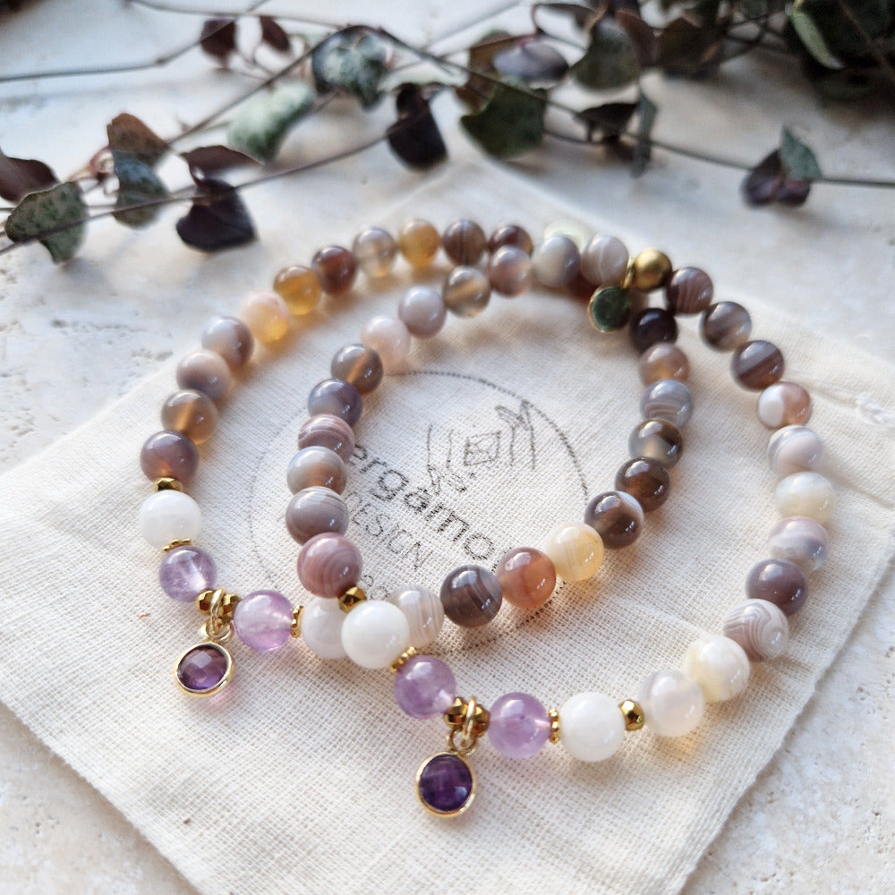 ENLIGHTENMENT armbånd Botswana Agate, Amethyst, Moonstone - bergamott DESIGN