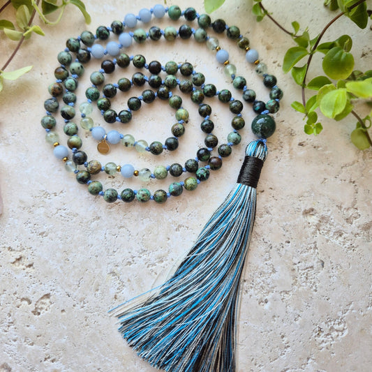 HVA VENTER JEG PÅ mala African Turquoise, Angelite, Prehnite, Moss Agate - bergamott DESIGN